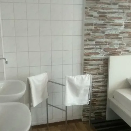 Kartell Bed and breakfast
