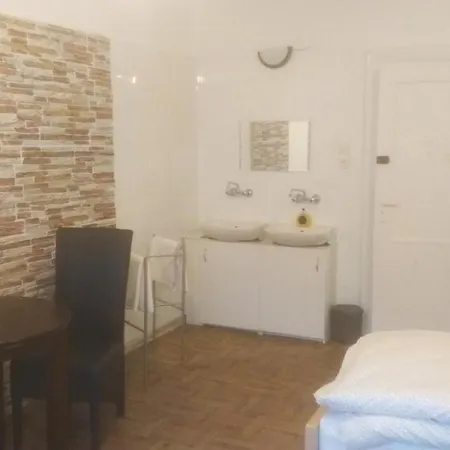 Bed and breakfast Kartell Poznan